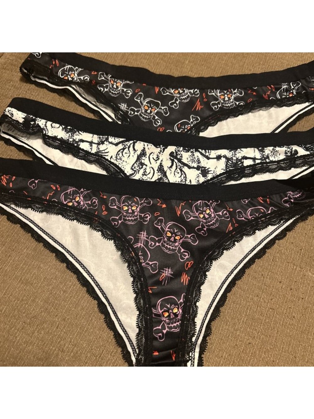 Morvia 3pk lace trim Skater goth Emo Bikini panties 2X plus size skulls stars